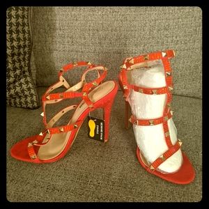 Fashion Nova red single sole heels